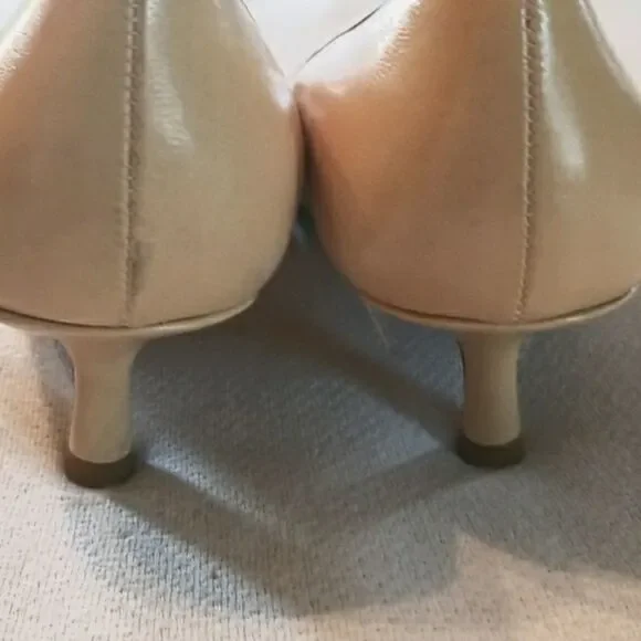 4@30.00 or 30.00 LADIES Designer Shoes by ANTONIO MELANI - Picture 7 of 10